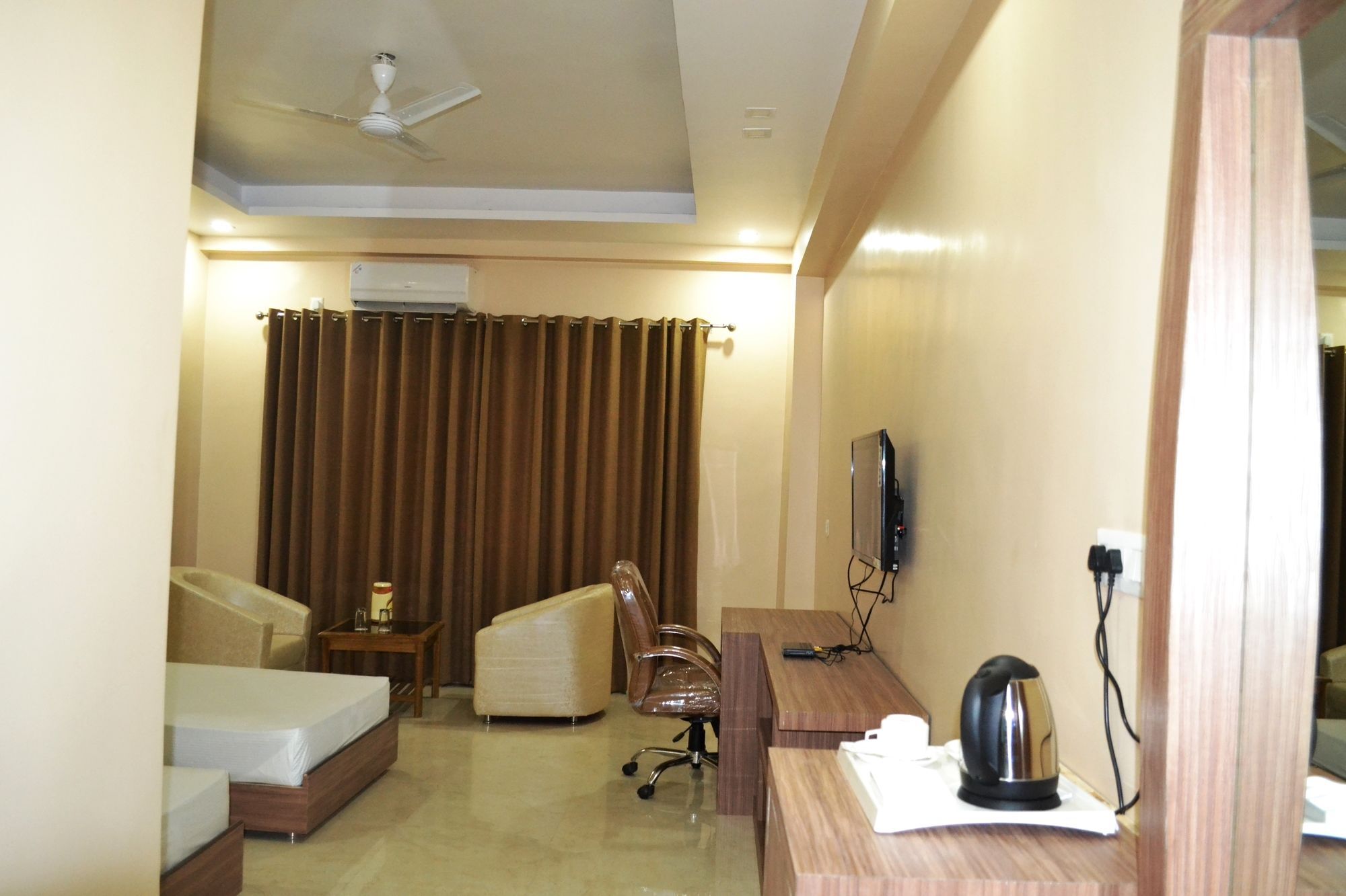 Hotel Siddhartha International Gaya Exterior photo